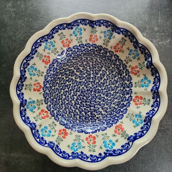 Boleslawic Other - Polish Pottery Boleslawiec Hand Made Rare Scalloped Edge Large Bowl 2/200 New